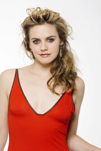 Alicia Silverstone
