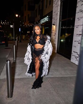 Angela Simmons