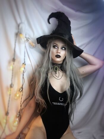 Angie Strelnikova / roga na noge / Angie Cosplay / PlaySafeee