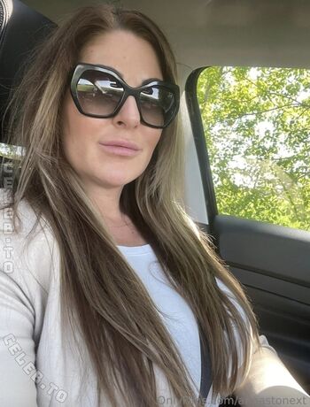 Anna Stone