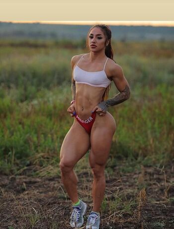 Bakhar Nabieva / Бахар Набиева