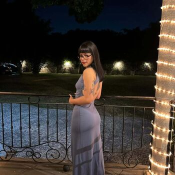 Bbbbbbeck_ Rebeka Cisneros