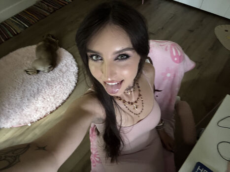 Beebee ASMR