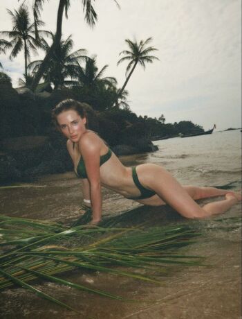 Blondinka Drive Angelina