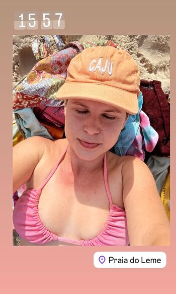 Carolinie Figueiredo