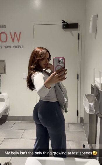 Catherine Mcbroom / Catherine Paiz