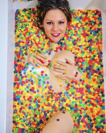 Colleen Grate