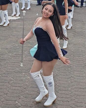 dafnealvaradooficial