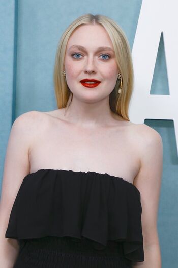 Dakota Fanning