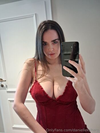 danielleksharp