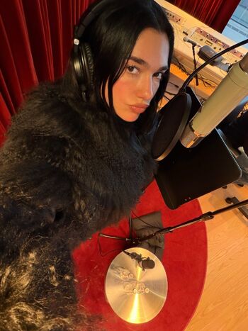 Dua Lipa