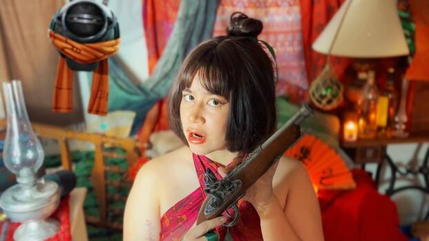 Elise ASMR / Elise Tran / Elise's Garden