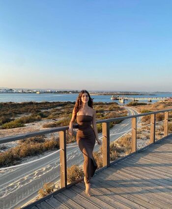 elizabeth_estrellita_