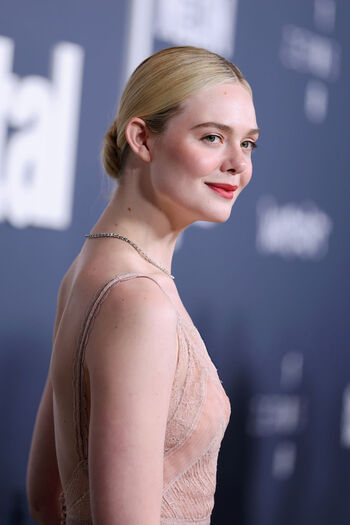 Elle Fanning
