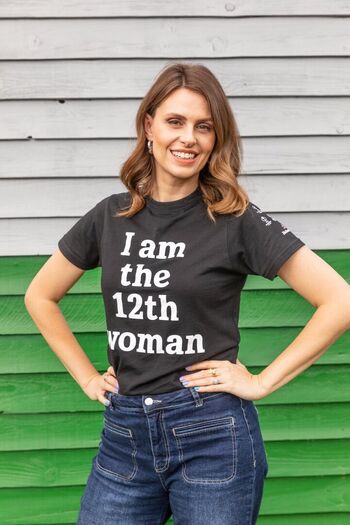 Ellie Taylor Comedian