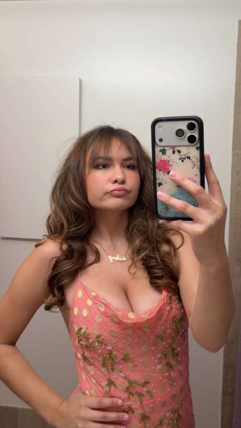Ester Dobrik