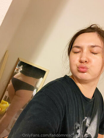 FandomReactions