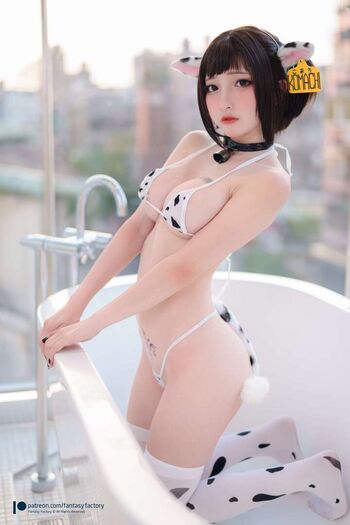 Fantasy Factory | komachi