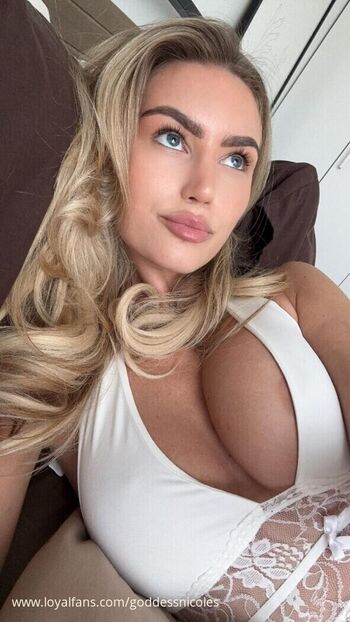 GoddessNicoles