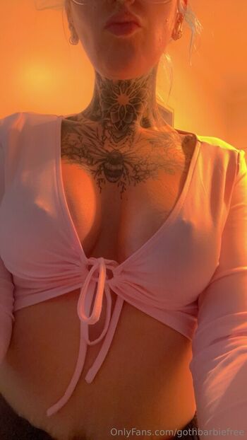 gothbarbiefree