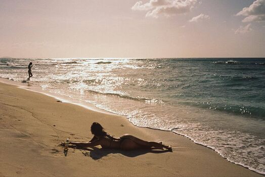 Hailey Baldwin Bieber