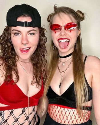 HalieeandKendra
