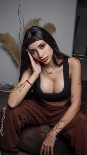 Hanna | hanniimohamedd | Hannimohamedd | Hanni