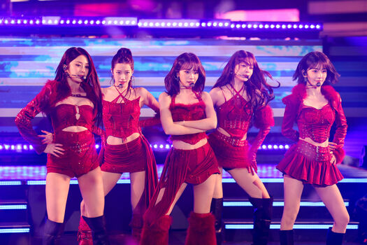 Hong Eunchae 홍은채 | LESSERAFIM