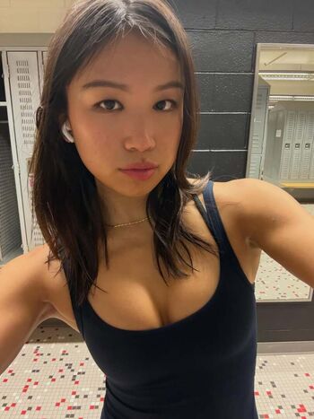 Iris Yang