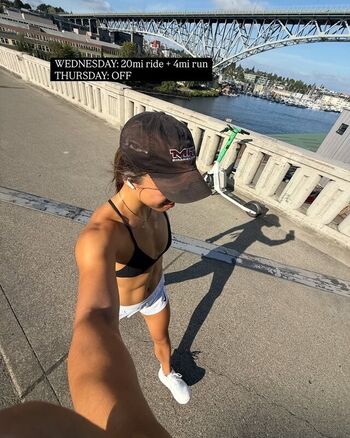 Iris Yang