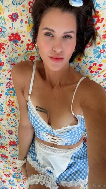 jennie_lynnie