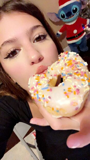 Jenny Popach | Jenny Roselie | Roselie Arritola