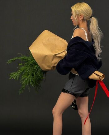 Jeon Somi/ENNIK SOMI