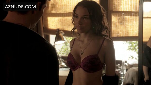 Jessica Parker Kennedy