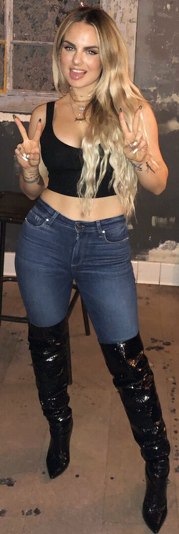 JOJO