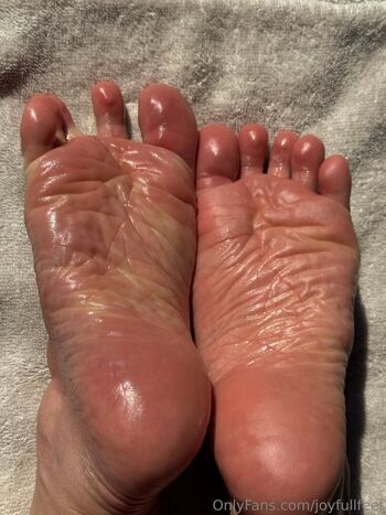 joyfullfeet