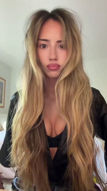 Julia Ernst