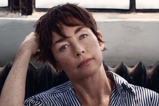 Julianne Nicholson