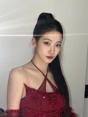 Kazuha Nakamura 中村 一葉