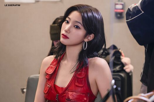 Kazuha Nakamura 中村 一葉