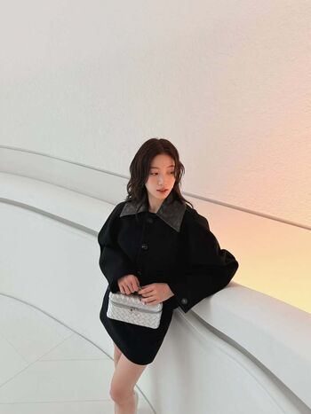 Kazuha Nakamura 中村 一葉 | LESSERAFIM