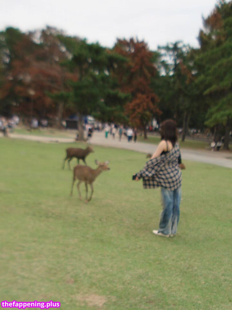 Kazuha Nakamura 中村 一葉 | LESSERAFIM