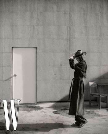 Kazuha Nakamura 中村 一葉 | LESSERAFIM