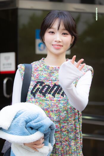 Kim Chaewon 김채원 [Le Sserafim]