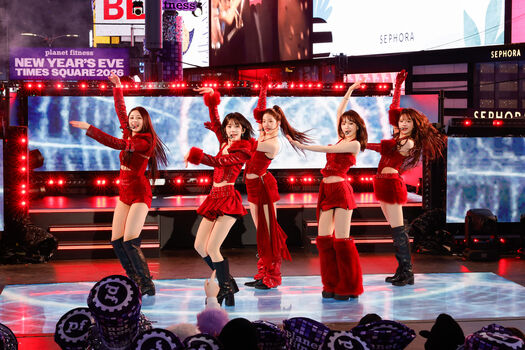 Kim Chaewon 김채원 [Le Sserafim]