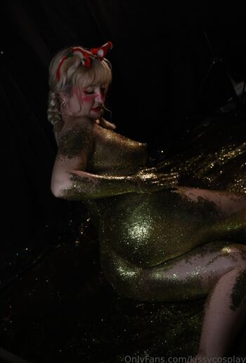 KissyCosplay