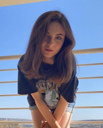 Lara Mcdonnell