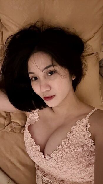 Laras Kinanda Putri