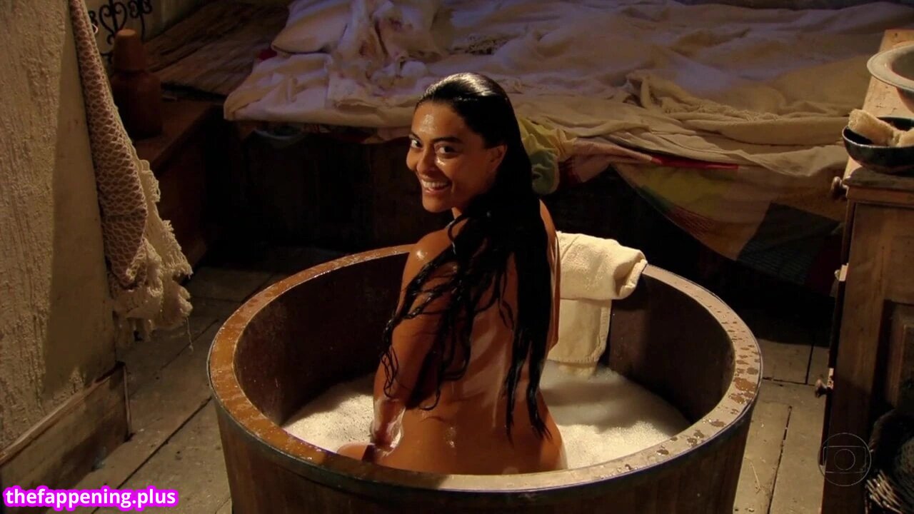 LeticiaGuimaraesRainha