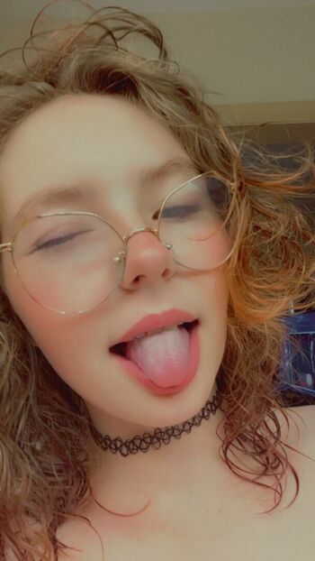 Lilith Your Dream Girl